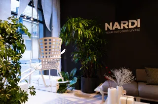 Via Pontaccio, 19
20121 Milano ITALY

showroom.milano@nardioutdoor.com
+39 3667596049