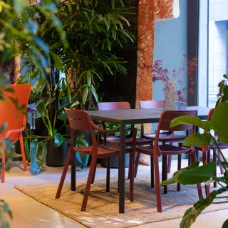 Nardi apre il suo primo showroom a Milano